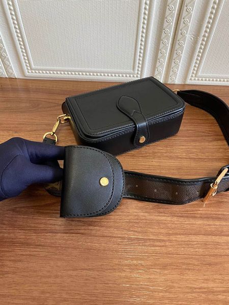 luxurys designers bags handbag purse mono print crossbody bag multi pochette felicie chain shoulders wallet with box dust 69841
luxurys designers bags handbag purse mono print crossbody bag multi pochette felicie chain shoulders wallet with box dust 69841