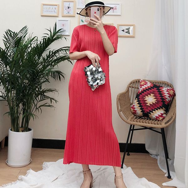 casual dresses miyake pleated dress fall summer aesthetic clothing loose plus size women's korean fashion long slit o, Black;gray
casual dresses miyake pleated dress fall summer aesthetic clothing loose plus size women's korean fashion long slit o, Black;gray