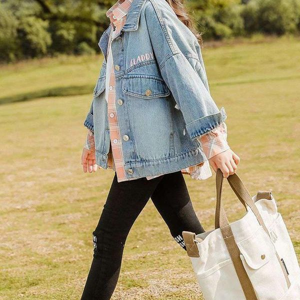 jackets 2021 spring and autumn girls denim coat 3-15 years old children's clothing letter turn-down collar korean kids casual, Blue;gray
jackets 2021 spring and autumn girls denim coat 3-15 years old children's clothing letter turn-down collar korean kids casual, Blue;gray