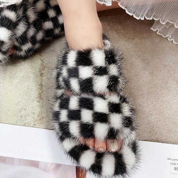 slippers european women's shoes winter 2021 style 100% pure flat thick bottom checkerboard goods, Black
slippers european women's shoes winter 2021 style 100% pure flat thick bottom checkerboard goods, Black
