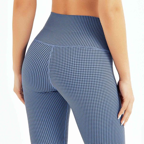 zechuang plaid floral hip lifting sports fitness pants thousand bird elastic tight yoga pants women, Black
zechuang plaid floral hip lifting sports fitness pants thousand bird elastic tight yoga pants women, Black