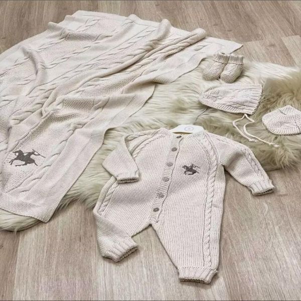 clothing sets nipp triko baby sweater suit 2021 autumn winter knitting set warm boy 5 pcs born clothes blanket, White
clothing sets nipp triko baby sweater suit 2021 autumn winter knitting set warm boy 5 pcs born clothes blanket, White
