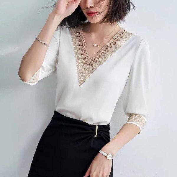 women's jackets embroidery heavy industry hollowed out v-neck elastic double joe silk shirt with 21 summer wear, Black;brown
women's jackets embroidery heavy industry hollowed out v-neck elastic double joe silk shirt with 21 summer wear, Black;brown