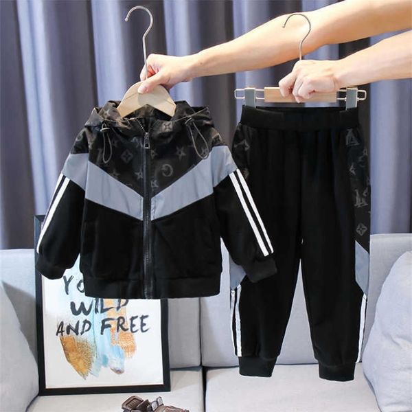 kids boys' autumn and winter jacket set 100-170cm children teenages hooded coat and pants two-piece outfifts reflective tracksuit spor, White
kids boys' autumn and winter jacket set 100-170cm children teenages hooded coat and pants two-piece outfifts reflective tracksuit spor, White