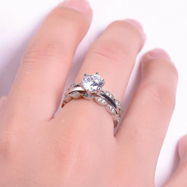 cluster rings gem's ballet 1.2ct 7mm 6 prongs moissanite bridal set 925 sterling silver 3 band stacking solitaire wedding ring jewelry, Golden;silver
cluster rings gem's ballet 1.2ct 7mm 6 prongs moissanite bridal set 925 sterling silver 3 band stacking solitaire wedding ring jewelry, Golden;silver