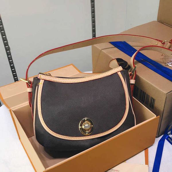 quality underarm bag classic middle ancient handbag elegant womem brown shoulder bag ladies camel purse
quality underarm bag classic middle ancient handbag elegant womem brown shoulder bag ladies camel purse