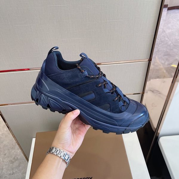 2021 new sneakers luxury designer red bottom shoe low cut suede spike for men shoes party wedding crystal leather, Black
2021 new sneakers luxury designer red bottom shoe low cut suede spike for men shoes party wedding crystal leather, Black