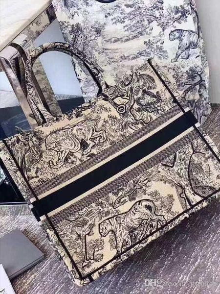 ladies beach bags hand-sewn by french designers large-capacity shopping bags the highest quality on the entire network support personalized
ladies beach bags hand-sewn by french designers large-capacity shopping bags the highest quality on the entire network support personalized
