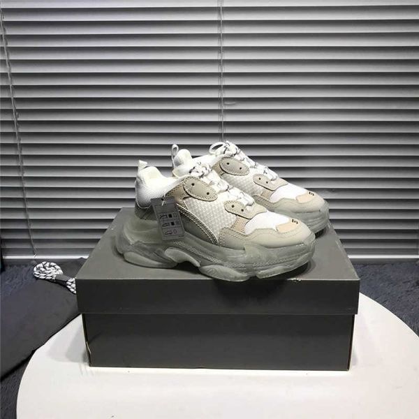 2022 luxury designer triple s dress shoes white clear sole brand new runners trainers sneakers with box, Black
2022 luxury designer triple s dress shoes white clear sole brand new runners trainers sneakers with box, Black