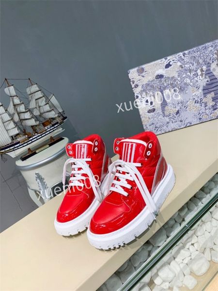 2021 women designer boots desert platform 35-41 shoes buckle ankle genuine leather boot bee star trail shoe female rough heel booties rx2110, Black
2021 women designer boots desert platform 35-41 shoes buckle ankle genuine leather boot bee star trail shoe female rough heel booties rx2110, Black