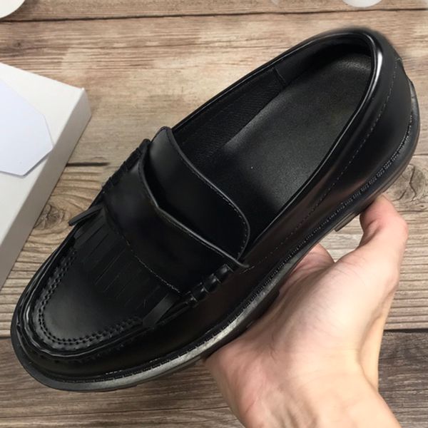 womens designer tassel lok fu shoes with metal buckle spring autumn platform for formal occasions black size 35-40
womens designer tassel lok fu shoes with metal buckle spring autumn platform for formal occasions black size 35-40
