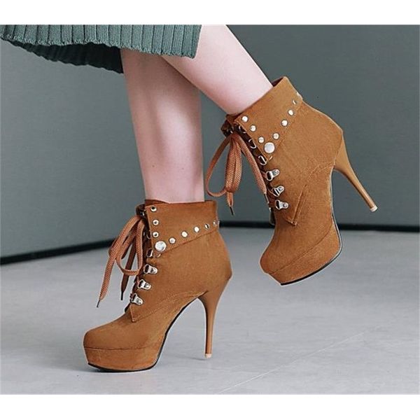 small big size 32 to 45 46 47 48 chic black rivets collars lace up platform high heel ankle boots winter booties add plush 11cm
small big size 32 to 45 46 47 48 chic black rivets collars lace up platform high heel ankle boots winter booties add plush 11cm