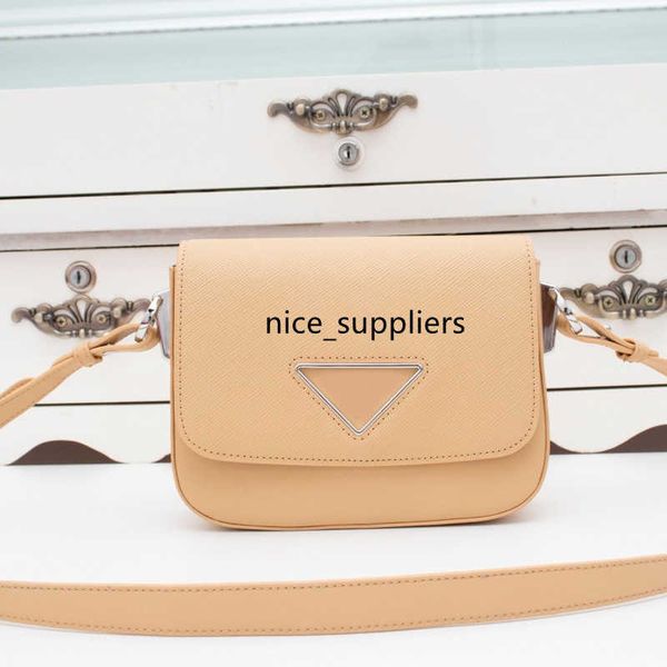 designer luxury bag new pattern women messenger ladies shoulder bags fashion plain female cross body bag genuine leather women's leathe
designer luxury bag new pattern women messenger ladies shoulder bags fashion plain female cross body bag genuine leather women's leathe