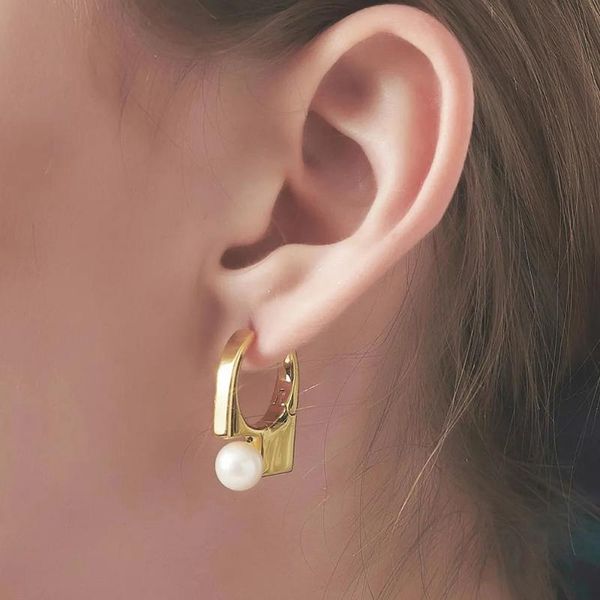 stud 2021 summer pearl circle earrings ins simple temperament female fashion jewelry valentine's day gifts sell like cakes, Golden;silver
stud 2021 summer pearl circle earrings ins simple temperament female fashion jewelry valentine's day gifts sell like cakes, Golden;silver
