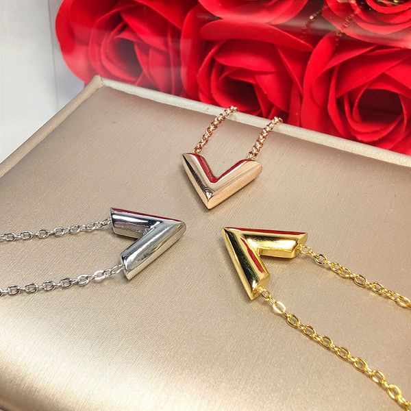 never fading 3 colors stainless steel gold necklace v letter pendant classic style designer necklaces love women jewelry wholesale, Silver
never fading 3 colors stainless steel gold necklace v letter pendant classic style designer necklaces love women jewelry wholesale, Silver