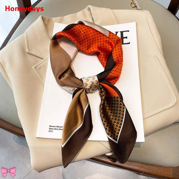 scarves wholesale silky swallow print 70*70cm small square scarf ladies stitching color artistic neckerchief tied bag silk, Blue;gray
scarves wholesale silky swallow print 70*70cm small square scarf ladies stitching color artistic neckerchief tied bag silk, Blue;gray
