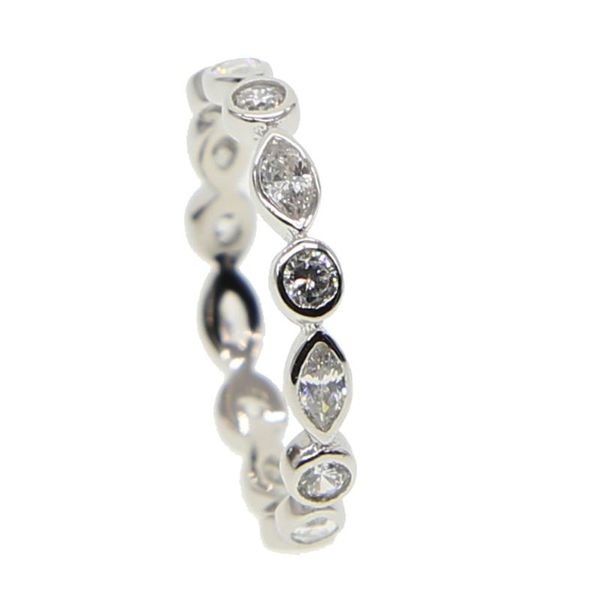 wedding rings 2021 100% 925 sterling silver jewelry bezel setting stack stackable band ring for women, Slivery;golden
wedding rings 2021 100% 925 sterling silver jewelry bezel setting stack stackable band ring for women, Slivery;golden