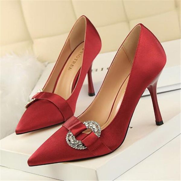dress shoes women heels pointed toe satin silk pumps buckle rhinestone crystal slip on stilettos 34-40, Black
dress shoes women heels pointed toe satin silk pumps buckle rhinestone crystal slip on stilettos 34-40, Black