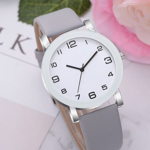 montre de luxe womens watch 35mm ladies quartz watches cool fashion business wristwatch classic designer give girlfriend a birthday gift, Slivery;brown
montre de luxe womens watch 35mm ladies quartz watches cool fashion business wristwatch classic designer give girlfriend a birthday gift, Slivery;brown