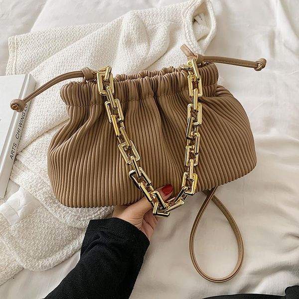evening bags thick chain small pu leather underarm bucket for women 2021 travel simple shoulder purses and handbag female designer
evening bags thick chain small pu leather underarm bucket for women 2021 travel simple shoulder purses and handbag female designer