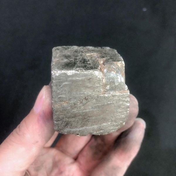 decorative objects & figurines natural crystal quartz pyrite ore specimen random cube energy reiki aquarium home room office decoration acce
decorative objects & figurines natural crystal quartz pyrite ore specimen random cube energy reiki aquarium home room office decoration acce
