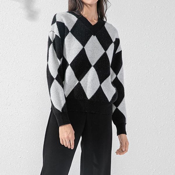 women's sweaters fashion diamond plaid knitted sweater for woman autumn casual v-neck pullover loose keep warm long sleeve ladies, White;black
women's sweaters fashion diamond plaid knitted sweater for woman autumn casual v-neck pullover loose keep warm long sleeve ladies, White;black