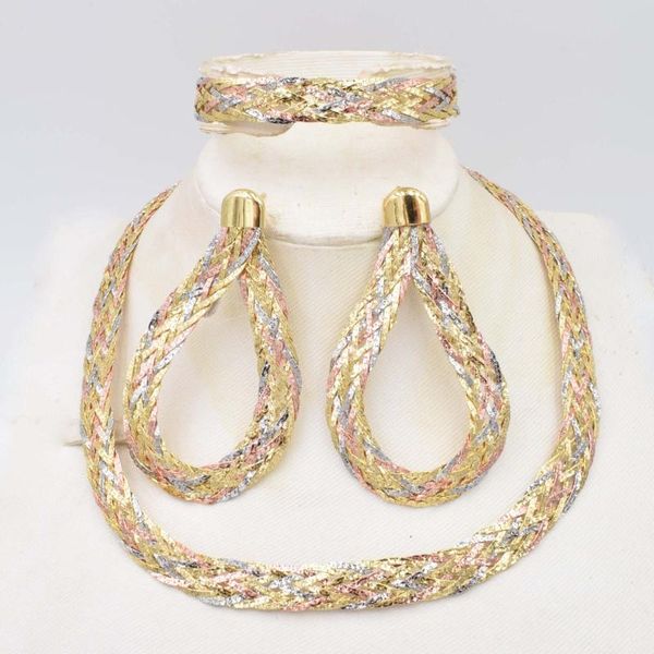 earrings & necklace three colors wedding jewellery designs factory price jewelry set for women model, Silver
earrings & necklace three colors wedding jewellery designs factory price jewelry set for women model, Silver