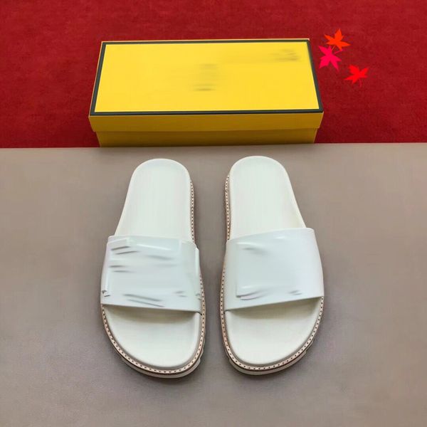 2021 slipper designer slide summer sandals fashion men beach indoor flat flip flops leather luxurys shoes mens slippers with box size 39-45, Black
2021 slipper designer slide summer sandals fashion men beach indoor flat flip flops leather luxurys shoes mens slippers with box size 39-45, Black