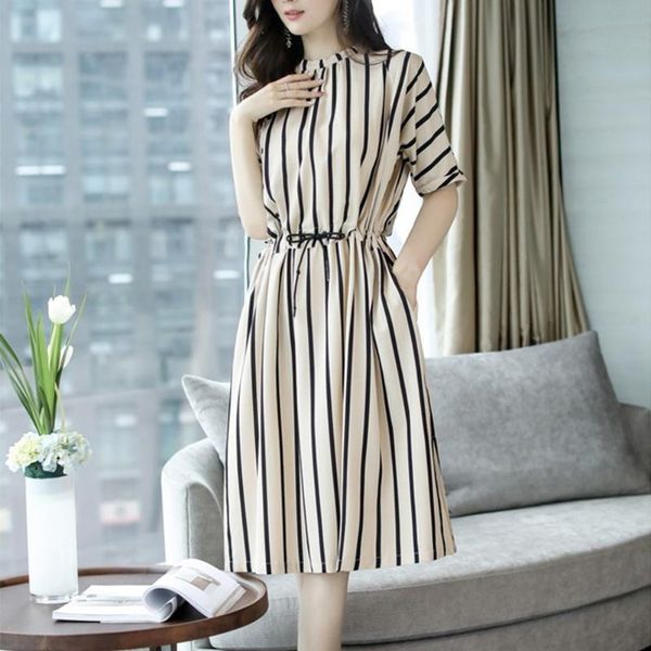party dresses casual fashion travel women dress half sleeve breathable sides pocket elastic waist knee length stripe o neck office polyester, White;black
party dresses casual fashion travel women dress half sleeve breathable sides pocket elastic waist knee length stripe o neck office polyester, White;black