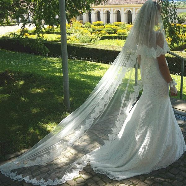 bridal veils 2.5m white ivory wedding 2 layers tulle lace veil appliques long veu de noiva, Black
bridal veils 2.5m white ivory wedding 2 layers tulle lace veil appliques long veu de noiva, Black