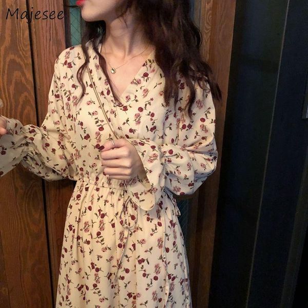 casual dresses long sleeve dress women flare-sleeve v-neck mid-long elegant girls simple floral printed sweet loose 2xl womens clothing ulzz, Black;gray
casual dresses long sleeve dress women flare-sleeve v-neck mid-long elegant girls simple floral printed sweet loose 2xl womens clothing ulzz, Black;gray