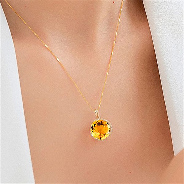 european and american fashion highend new european and american temperament golden yellow zircon citrine round pendant necklace clavicle ch, Silver
european and american fashion highend new european and american temperament golden yellow zircon citrine round pendant necklace clavicle ch, Silver