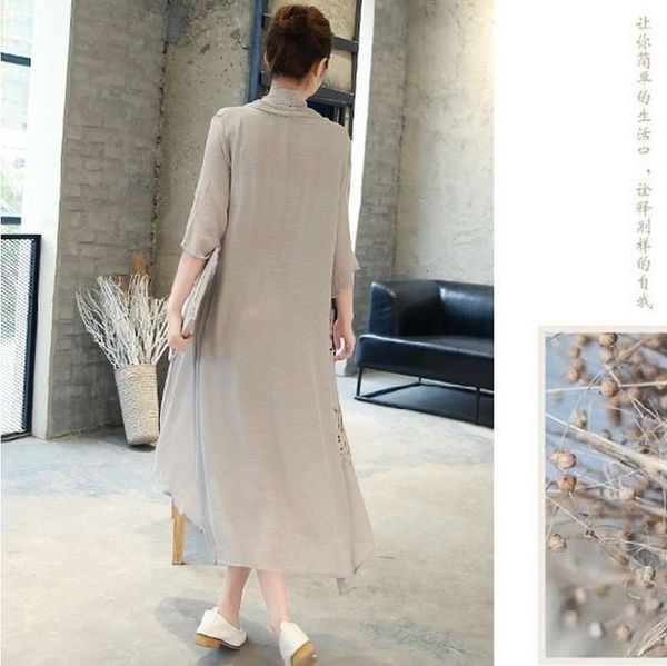 national casual style dresses women's loose and elegant fake two piece cotton linen medium length dress, Black;gray
national casual style dresses women's loose and elegant fake two piece cotton linen medium length dress, Black;gray