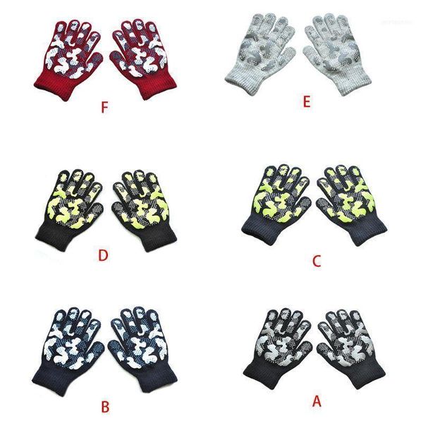 children's finger gloves 1pair children magic stretch gripper gloves winter anti-slip camouflage warmer1, White
children's finger gloves 1pair children magic stretch gripper gloves winter anti-slip camouflage warmer1, White