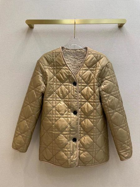 milan runway jackets 2021 autumn winter v neck long sleeve women's designer coats brand same style outerwear 1022-10, Black;brown
milan runway jackets 2021 autumn winter v neck long sleeve women's designer coats brand same style outerwear 1022-10, Black;brown