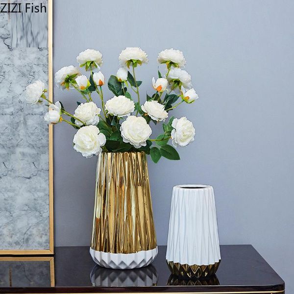 vases european ceramic golden vase decoration creative striped flower arrangement living room table luxury irregular home decor
vases european ceramic golden vase decoration creative striped flower arrangement living room table luxury irregular home decor
