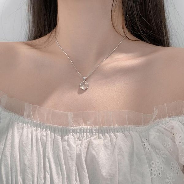 pendant necklaces simple light luxury temperament clavicle chain female white round net red cold wind for women circle necklace jewelry, Silver
pendant necklaces simple light luxury temperament clavicle chain female white round net red cold wind for women circle necklace jewelry, Silver