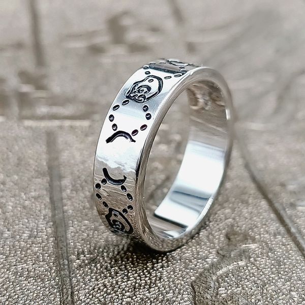 2021 fashion 925 sterling silver skull band rings 6mm for mens and women luxury party promise championship jewelry lovers gift
2021 fashion 925 sterling silver skull band rings 6mm for mens and women luxury party promise championship jewelry lovers gift