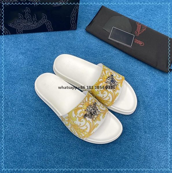 2021ss designer comfortable brand men's slippers summer casual wide soled sandals with box are size38-45, Black
2021ss designer comfortable brand men's slippers summer casual wide soled sandals with box are size38-45, Black