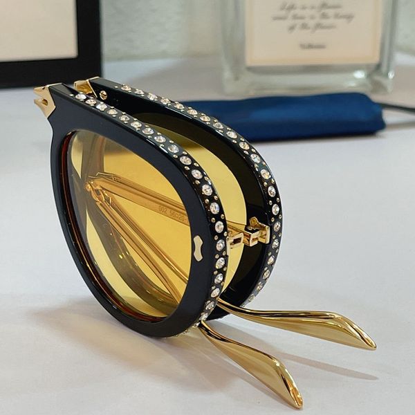 2022 new womens sunglasses for men summer style luxury 0307 with stones foldable anti-ultraviolet retro plate square full frame fashion eyeg, White;black
2022 new womens sunglasses for men summer style luxury 0307 with stones foldable anti-ultraviolet retro plate square full frame fashion eyeg, White;black