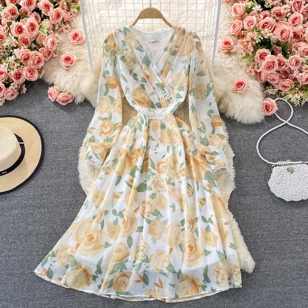 casual dresses french gentle floral printed chiffon dress girl v-neck waist show thin long sleeve women elegant big swing holiday, Black;gray
casual dresses french gentle floral printed chiffon dress girl v-neck waist show thin long sleeve women elegant big swing holiday, Black;gray