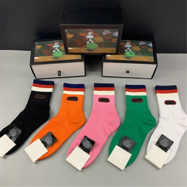 leisure designer couple socks stockings cotton comfortable socks men women sport skateboard hip hop stocking with gift box, Black;white
leisure designer couple socks stockings cotton comfortable socks men women sport skateboard hip hop stocking with gift box, Black;white
