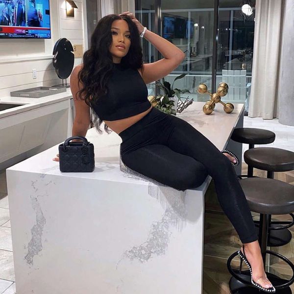 women's 2021 new summer collar solid color vest yoga leggings two piece suit fashion1, Black;white
women's 2021 new summer collar solid color vest yoga leggings two piece suit fashion1, Black;white