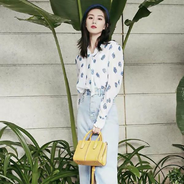 women's jackets liu shishi star's same breathable lightweight print lapel long sleeve waist closing temperament chiffon white shir, Black;brown
women's jackets liu shishi star's same breathable lightweight print lapel long sleeve waist closing temperament chiffon white shir, Black;brown