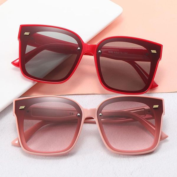 sunglasses fashion square women rivets sunglass vintage female big frame brand design eyewear gradient shades uv400 sun glass, White;black
sunglasses fashion square women rivets sunglass vintage female big frame brand design eyewear gradient shades uv400 sun glass, White;black