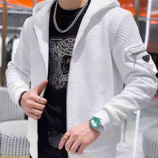 winter european autumn station 2021 new men's jacket slim fashion trend hat personality label versatile, Black;brown
winter european autumn station 2021 new men's jacket slim fashion trend hat personality label versatile, Black;brown