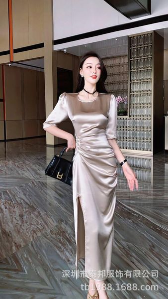 casual dresses acetic acid dress 2021 summer intellectual elegant feminine slim, Black;gray
casual dresses acetic acid dress 2021 summer intellectual elegant feminine slim, Black;gray