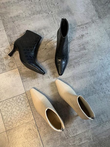 short boots women 2021 autumn and winter fashion pointed toe stiletto high heels, Black
short boots women 2021 autumn and winter fashion pointed toe stiletto high heels, Black
