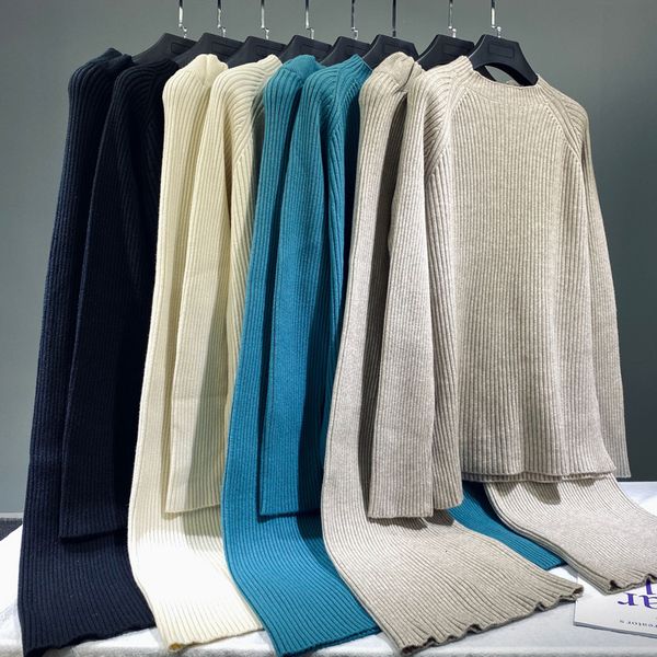 female plus size long sleeve sweaters and pants 2 pieces of training clothing attacked a234, White;black
female plus size long sleeve sweaters and pants 2 pieces of training clothing attacked a234, White;black