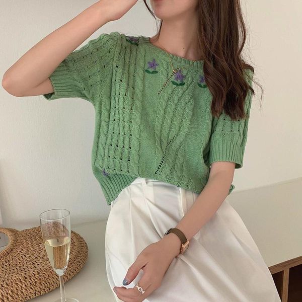 women's t-shirt fashion sweater 2021 summer three-dimensional small flower round neck temperament knitted top, White
women's t-shirt fashion sweater 2021 summer three-dimensional small flower round neck temperament knitted top, White